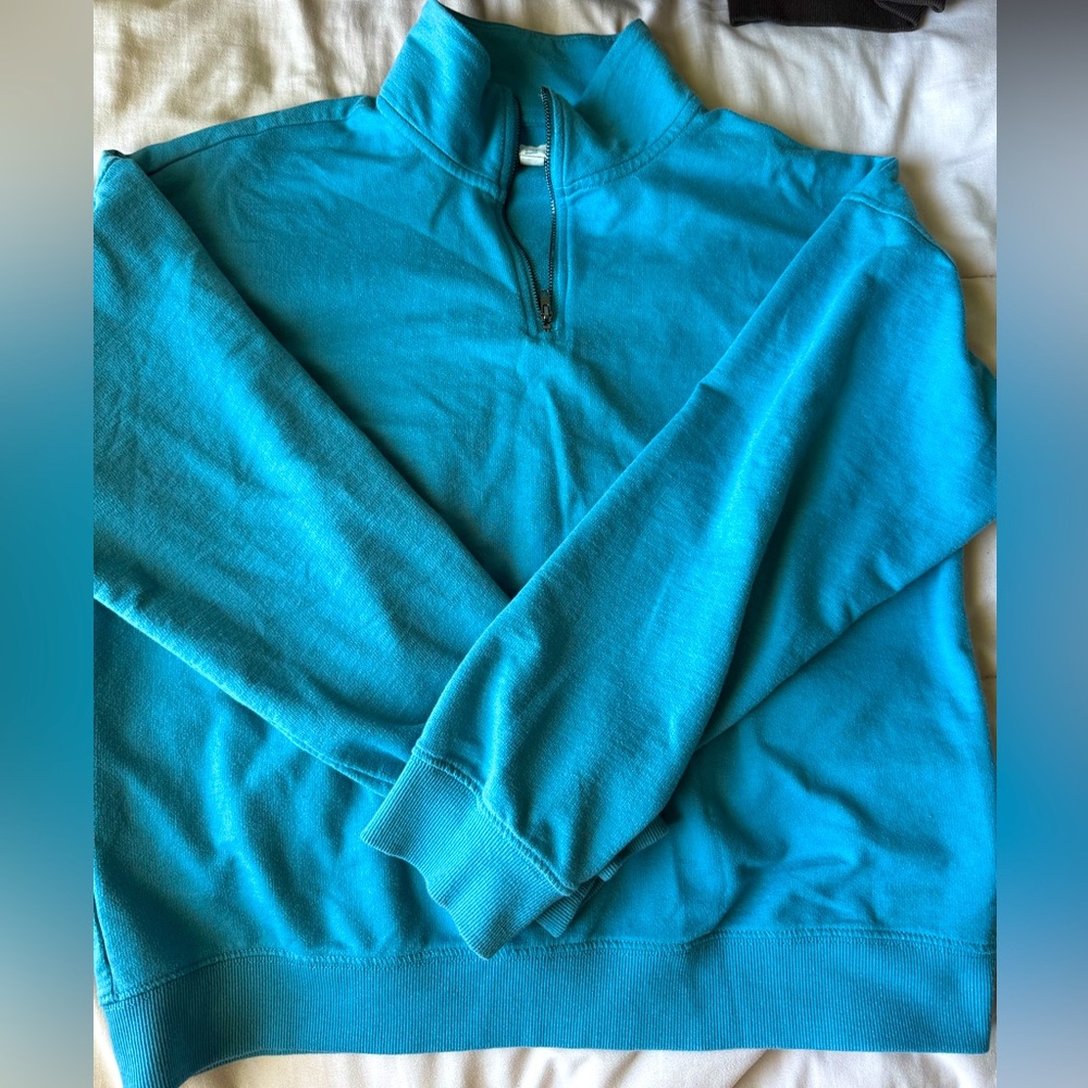 Size Small blue quarter zip